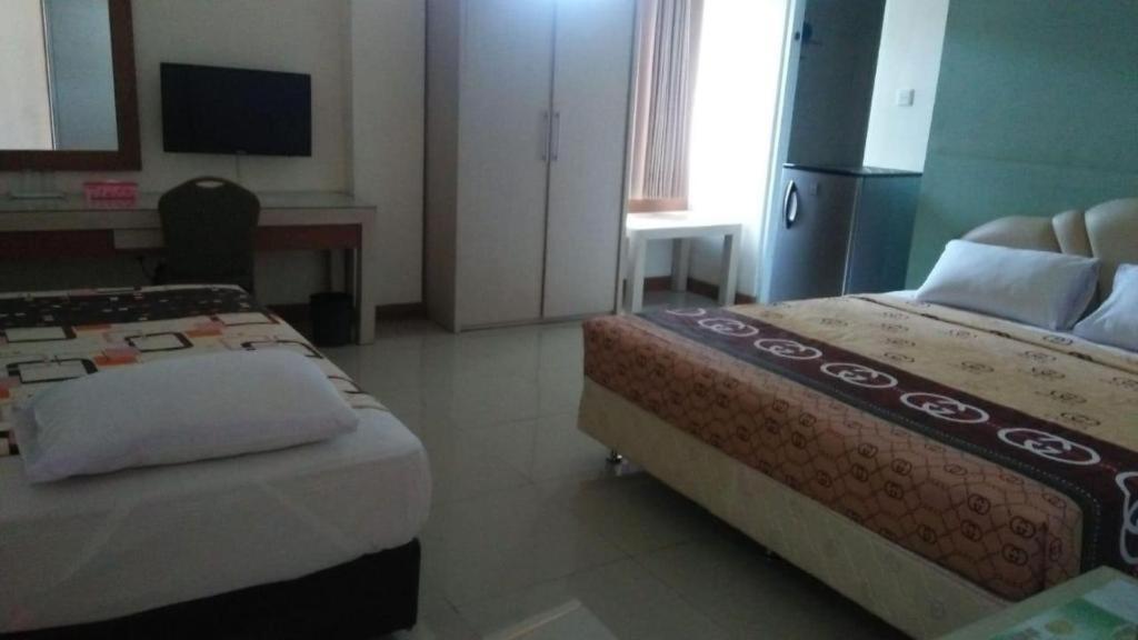 סוראבאיה Hotel Sulawesi Gorontalo מראה חיצוני תמונה