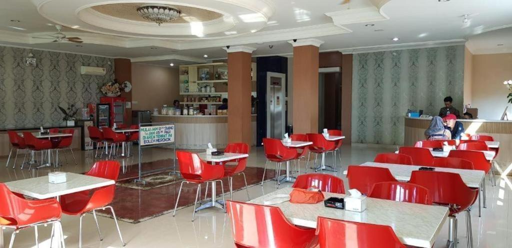 סוראבאיה Hotel Sulawesi Gorontalo מראה חיצוני תמונה