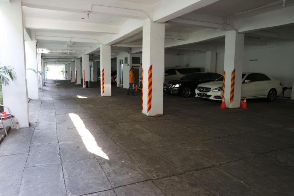סוראבאיה Hotel Sulawesi Gorontalo מראה חיצוני תמונה