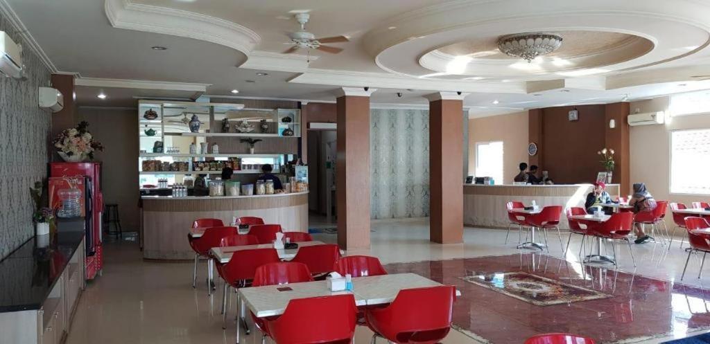סוראבאיה Hotel Sulawesi Gorontalo מראה חיצוני תמונה